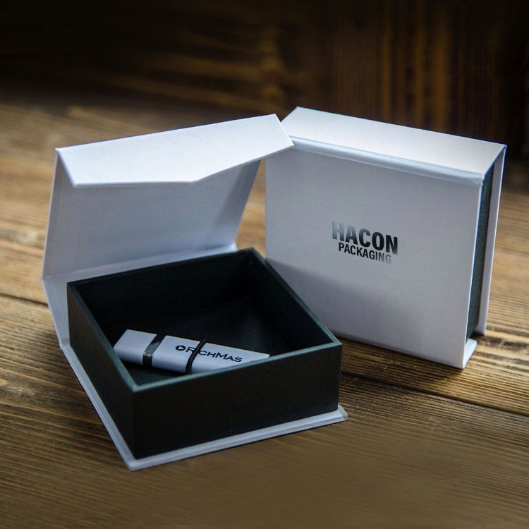 Custom Magnetic Closure Boxes, Luxury Printed Rigid Boxes Wholesale