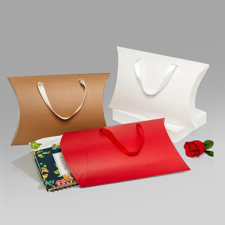 Pillow-handle-Boxes